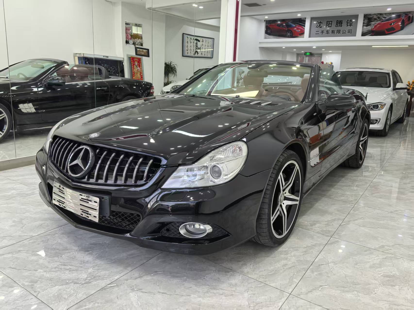 Mercedes-Benz SL Class 2012 car image #2