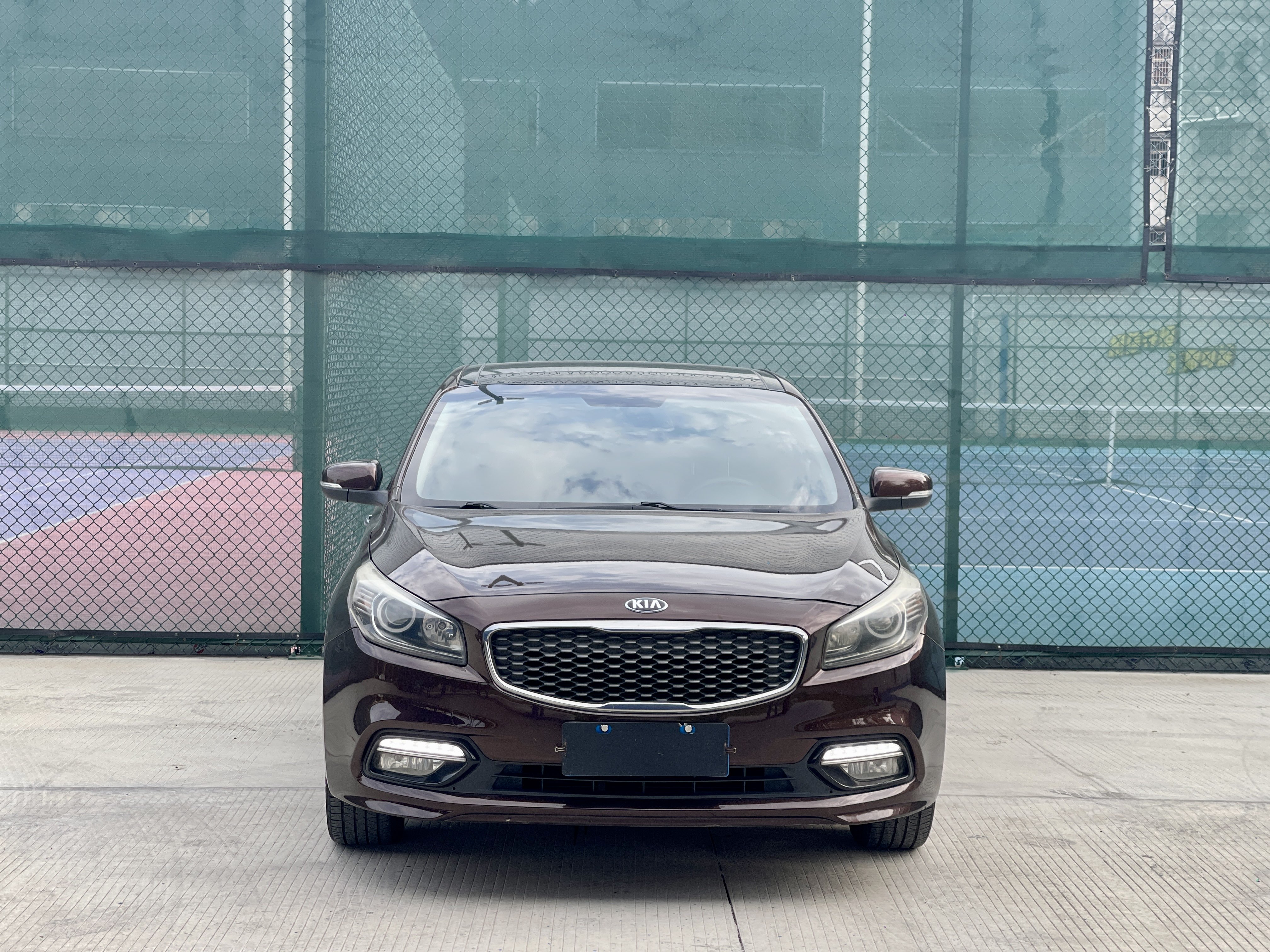 起亚 起亚K4 2015 汽车图片 #2