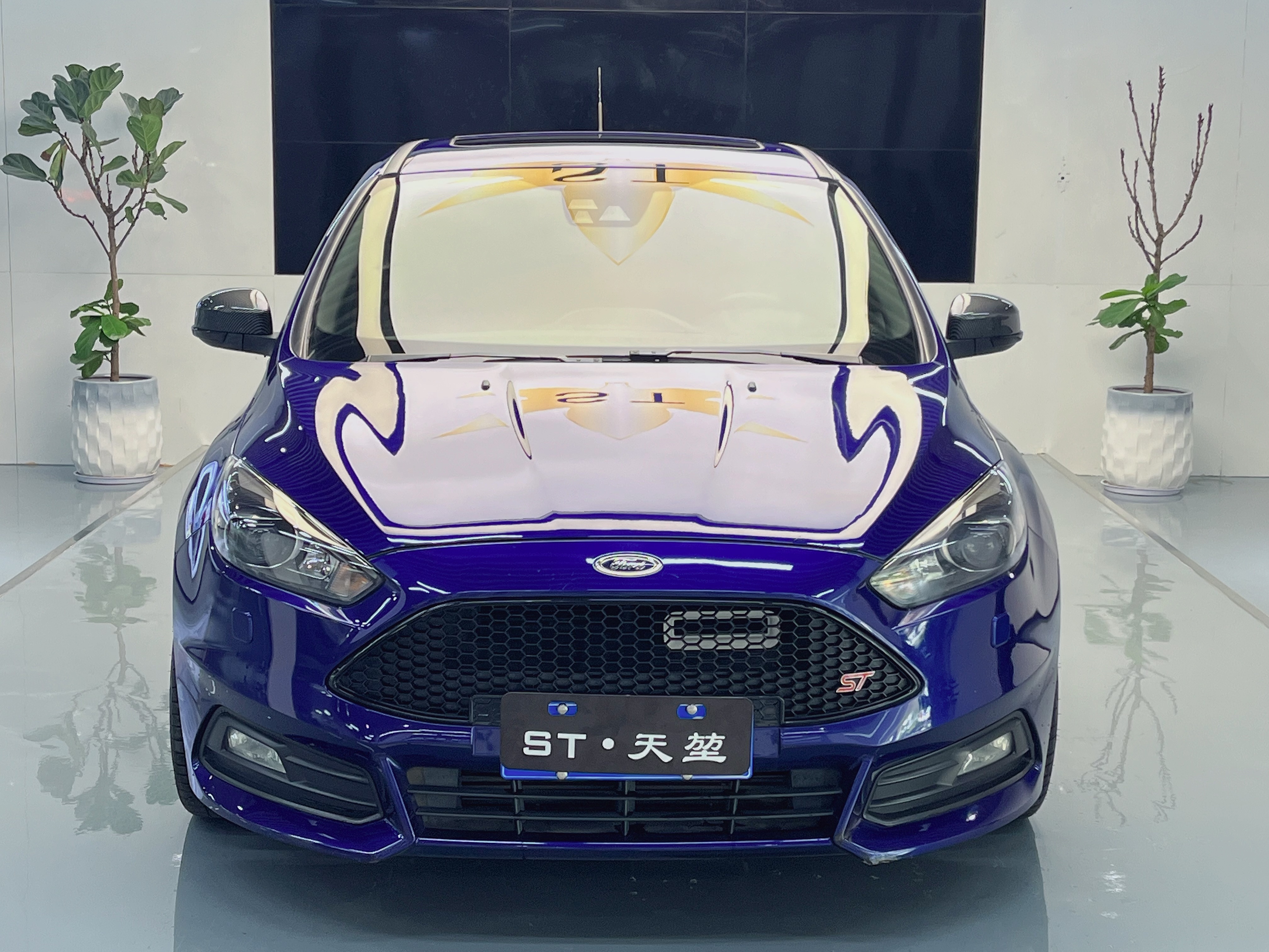 Ford Focus (Imported) 2017 صورة سيارة #2