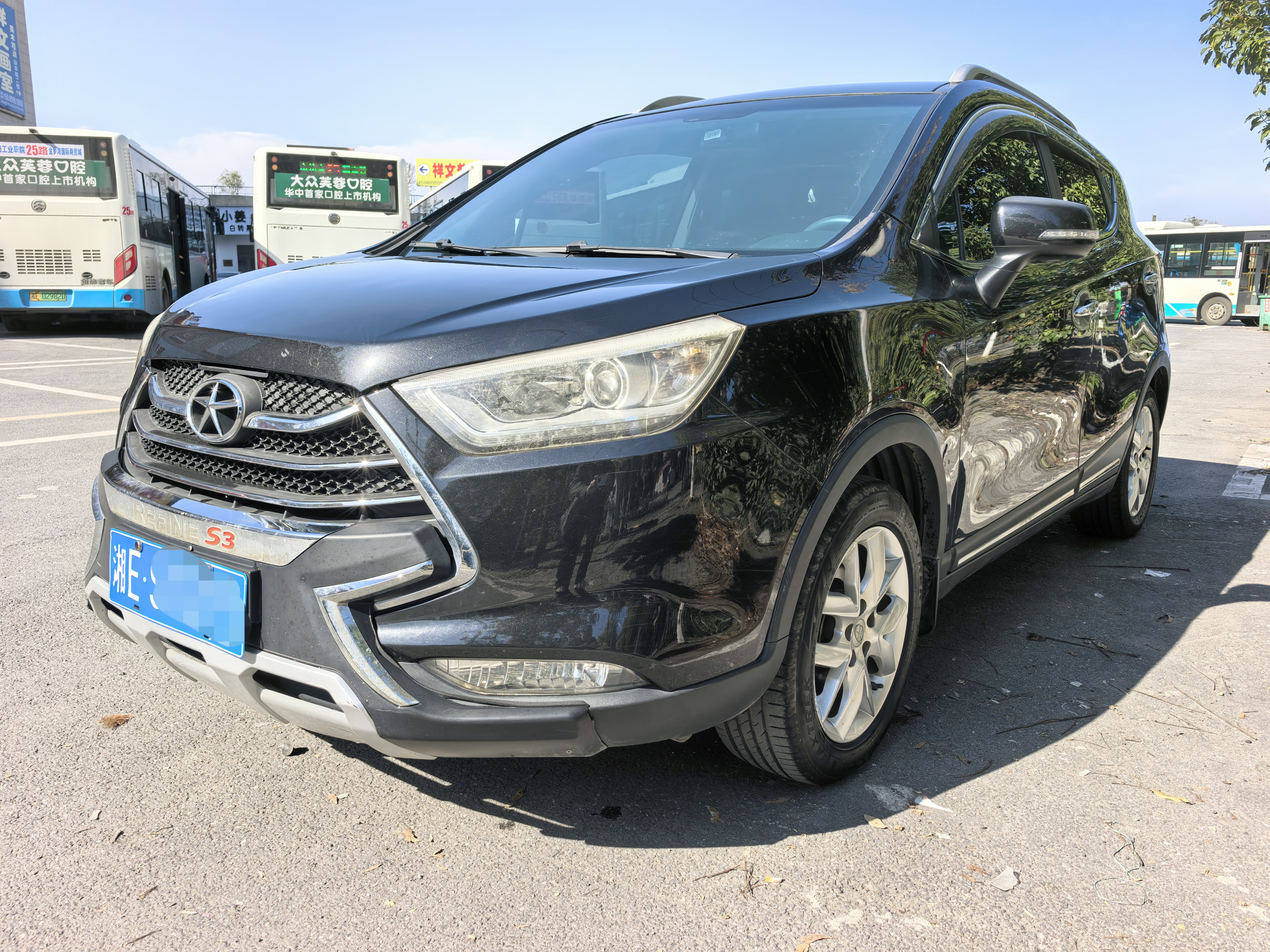 JAC 2015 #2 JAC 2015 car image #2