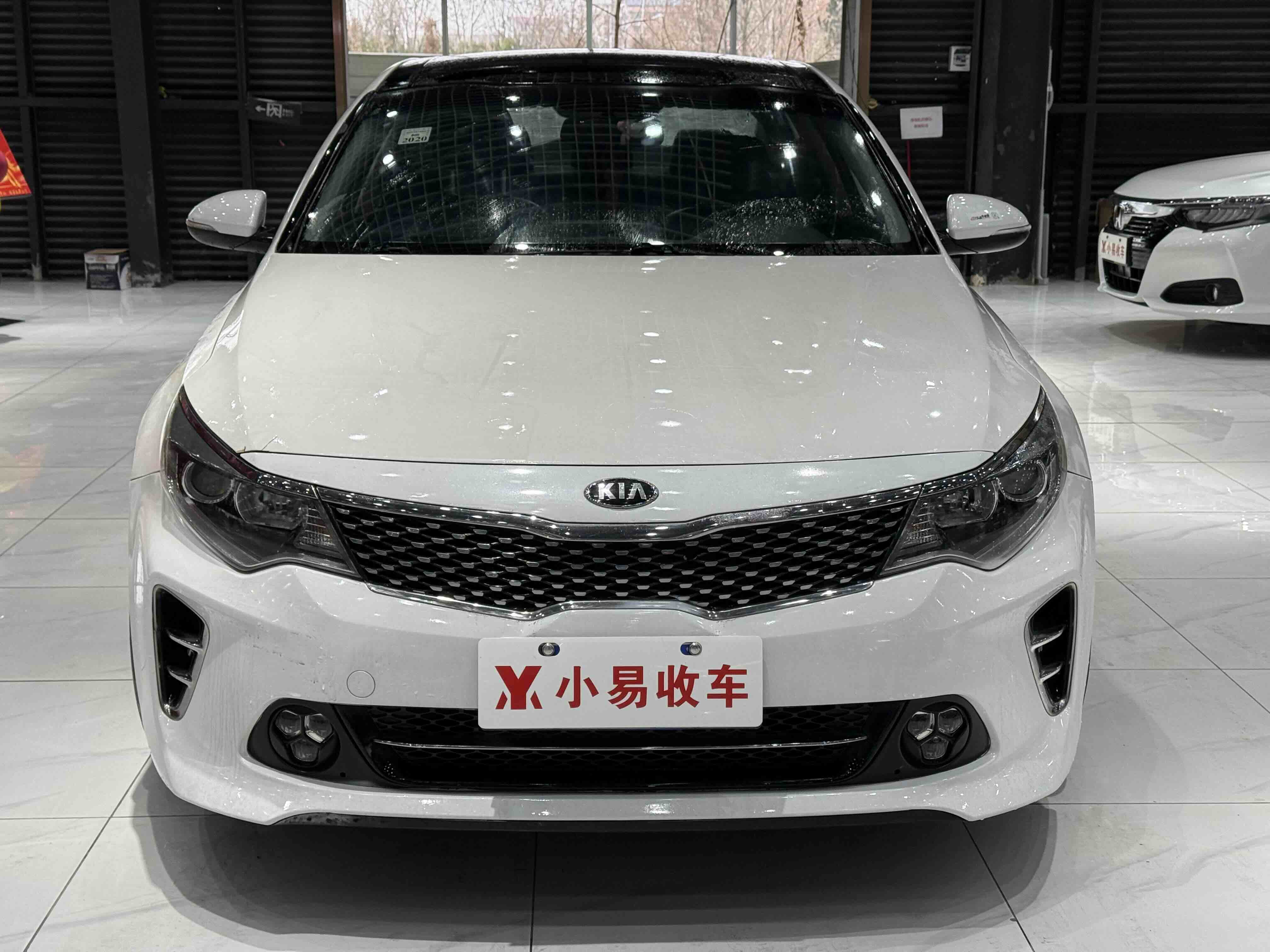 Kia K5 2016 car image #2