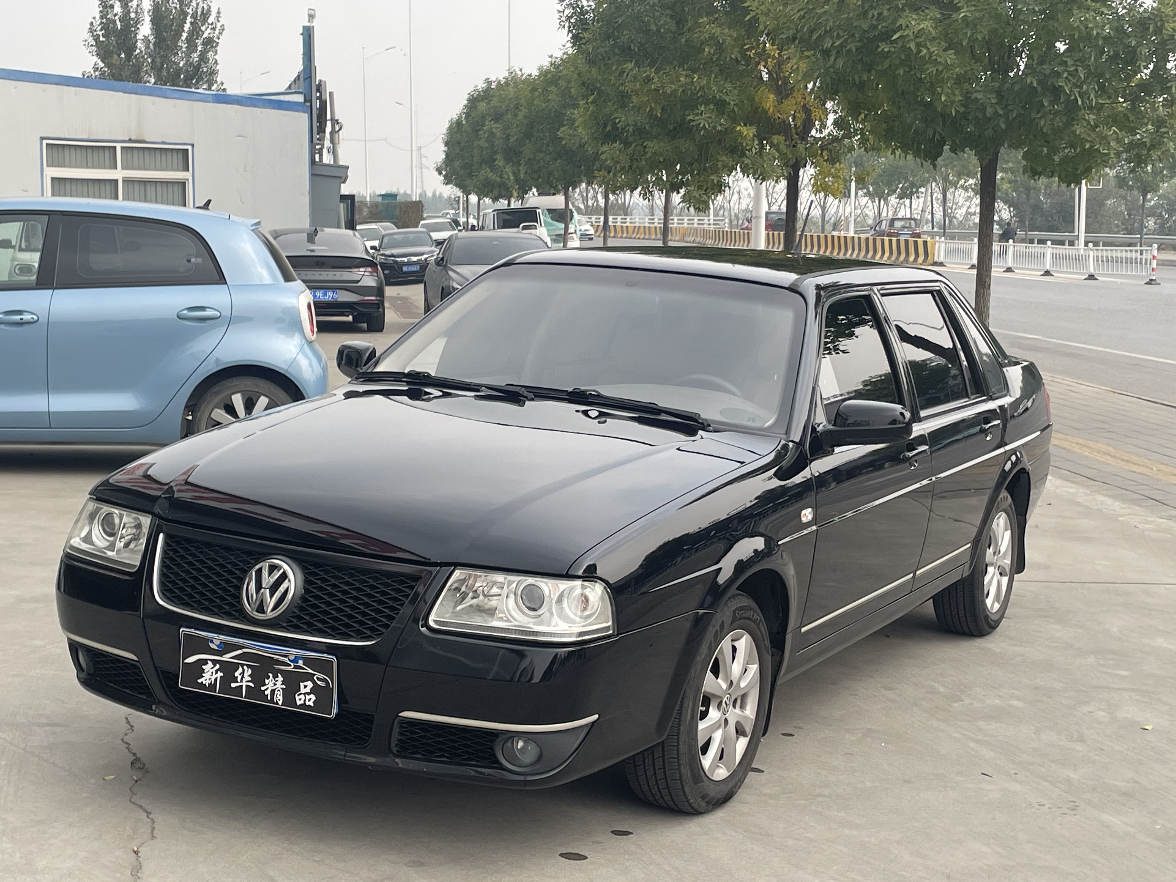 Volkswagen Santana Vista 2012 car image #2
