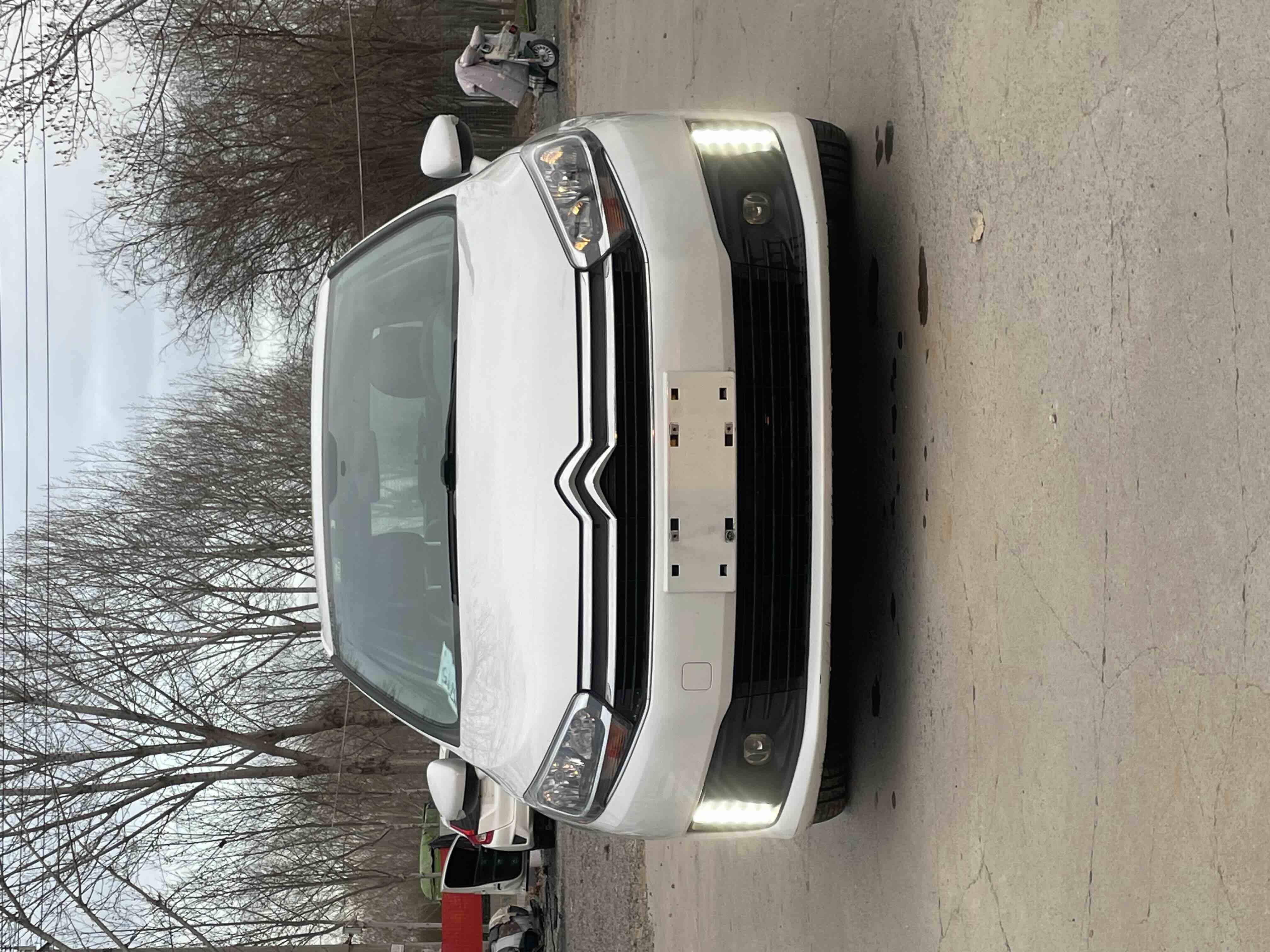 Citroen C4 C-Quatre 2016 صورة سيارة #2