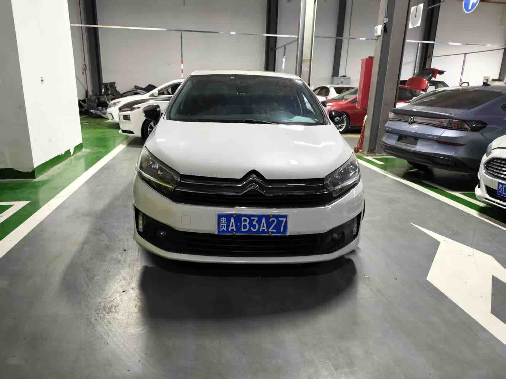 Citroen C4 C-Quatre 2017 #2 Citroen C4 C-Quatre 2017 car image #2