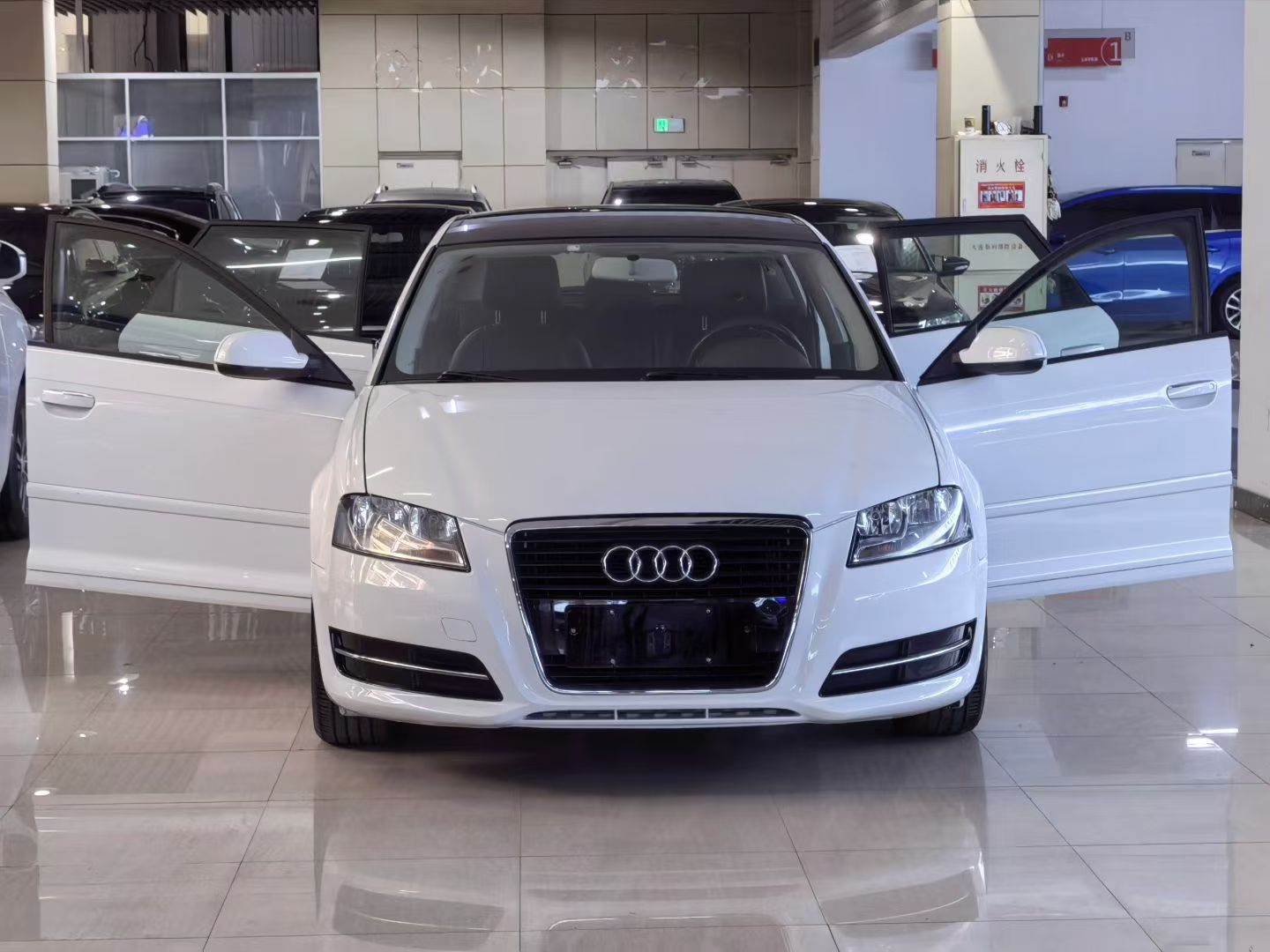 Audi A3 (Imported) 2013 #2 Audi A3 (Imported) 2013 car image #2