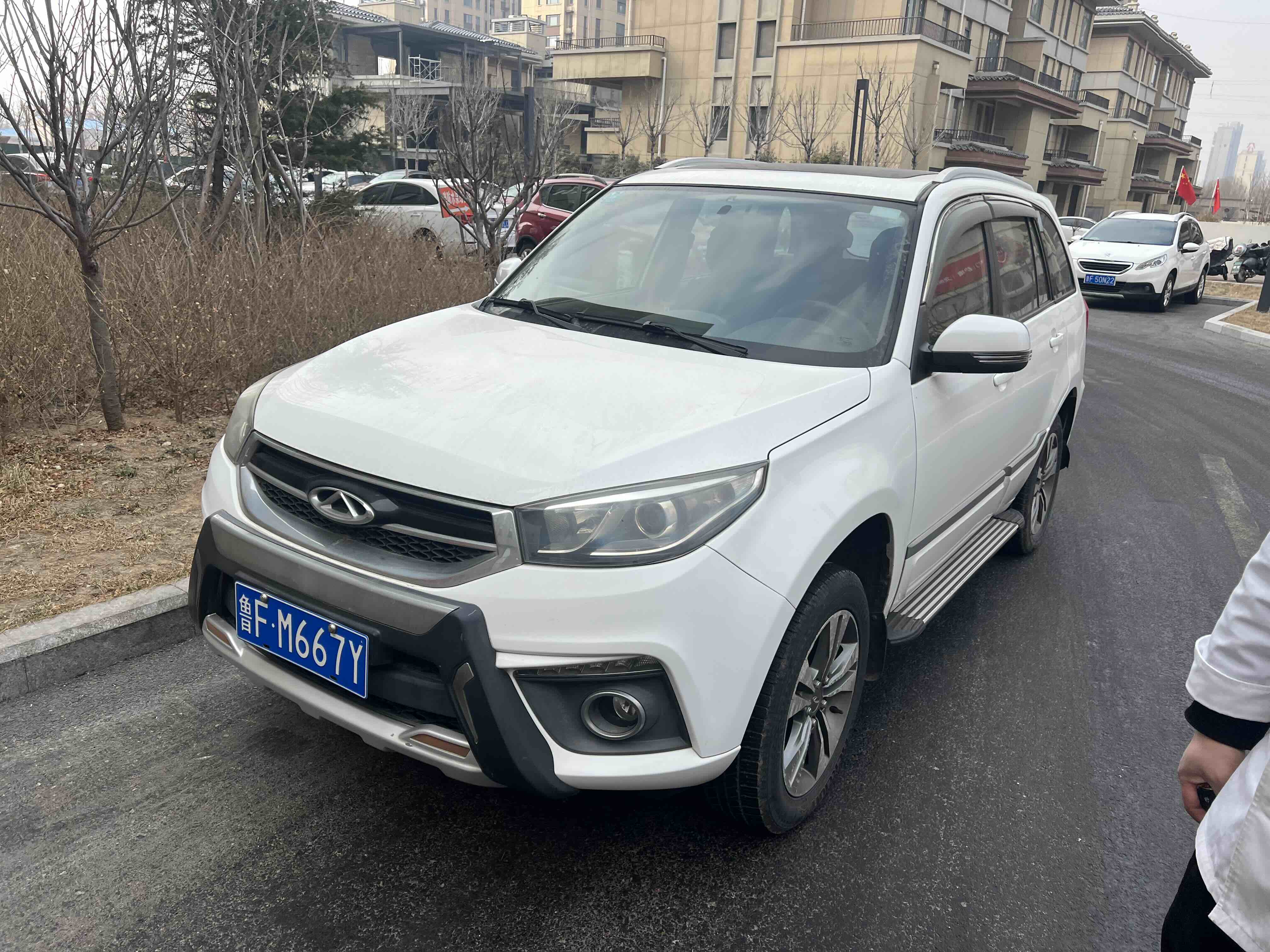 Tiggo 3 2014 car image #2