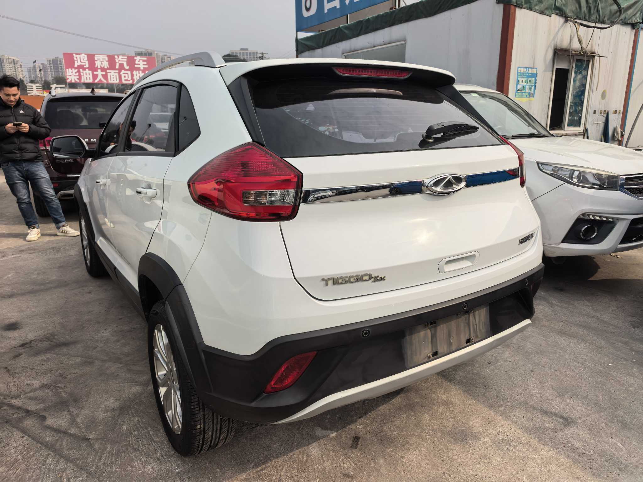 Chery Tiggo 3 2017 immagine di auto #2