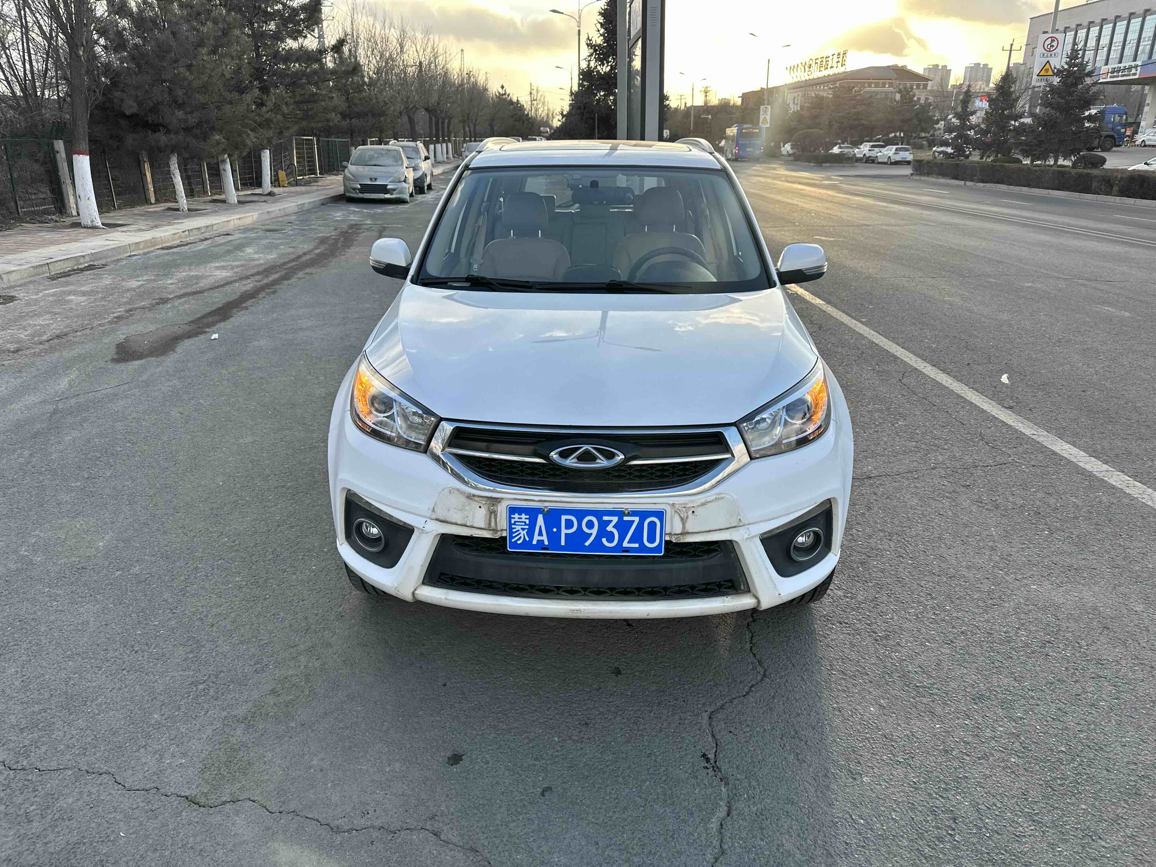 Tiggo 3 2014 car image #2
