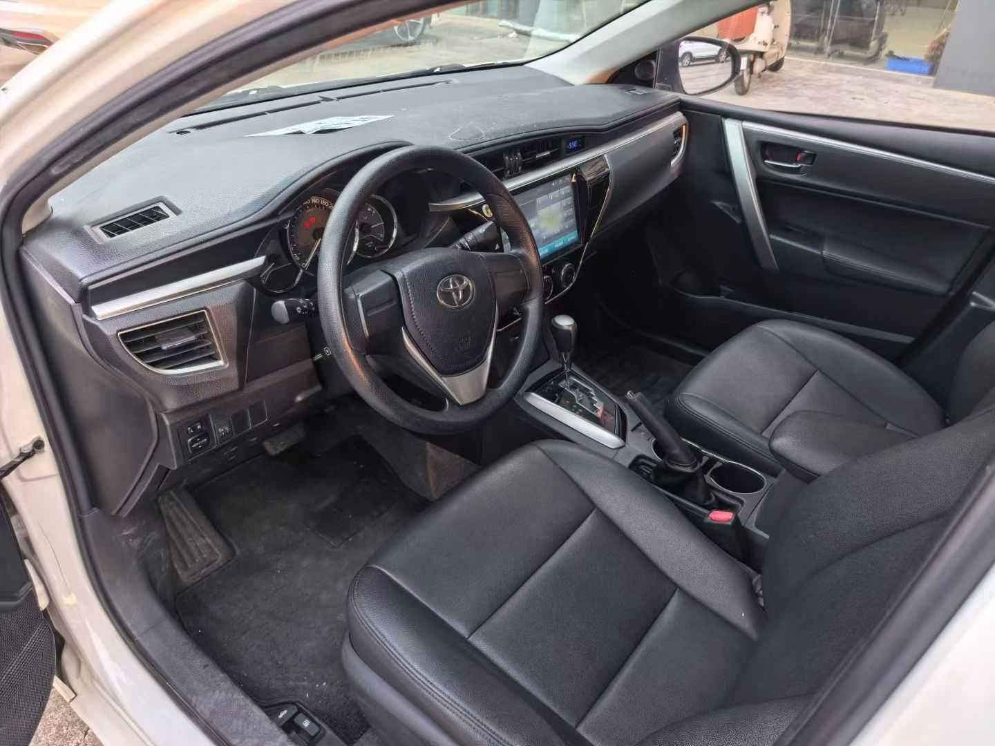 Toyota Corolla 2016 car image #2