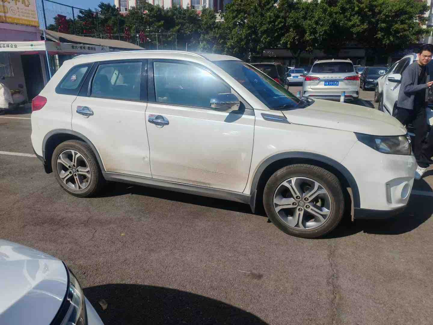 Suzuki Vitara 2016 изображение автомобиля #2