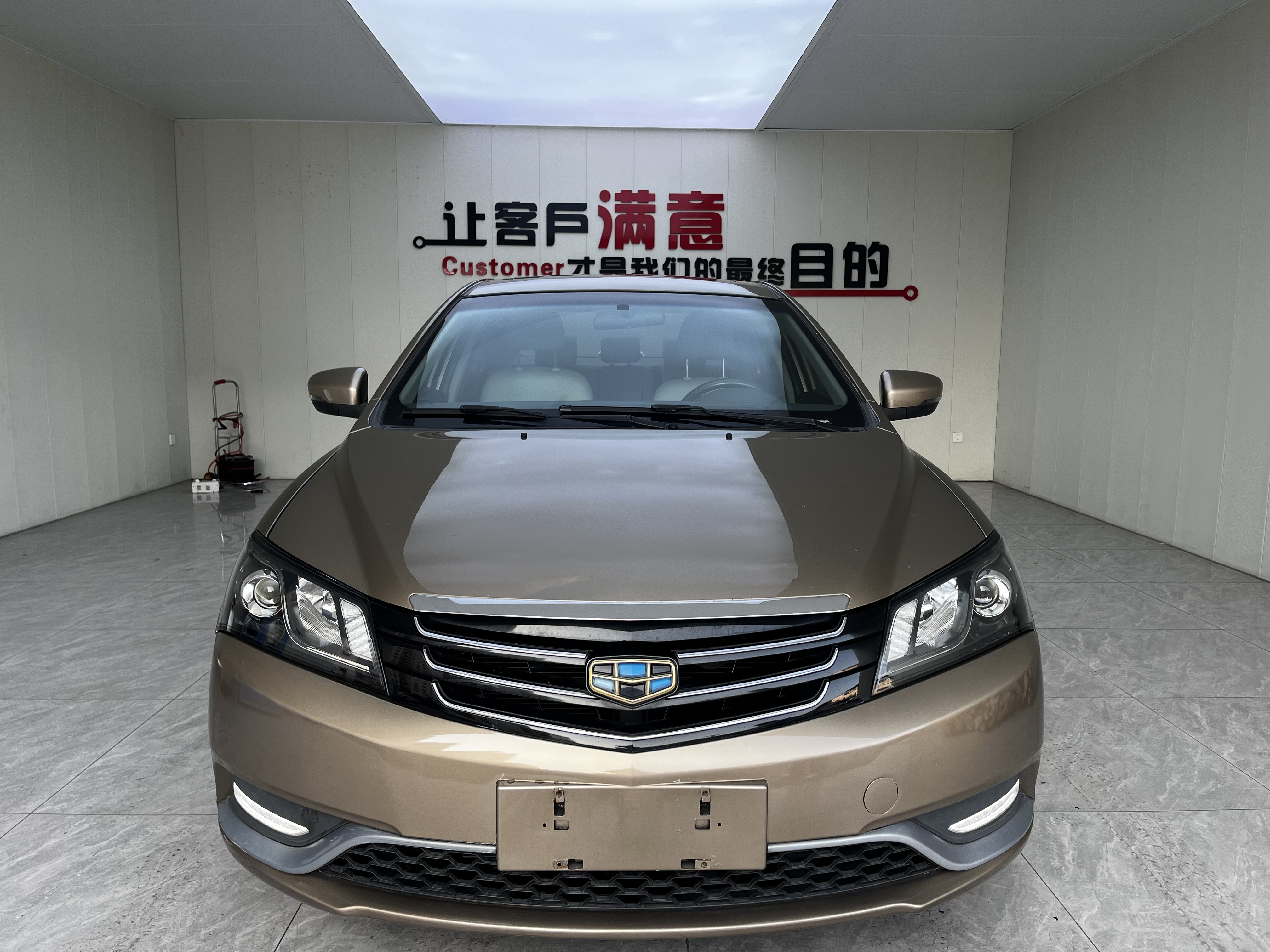 GEELY Emgrand 2015 #2 GEELY Emgrand 2015 car image #2