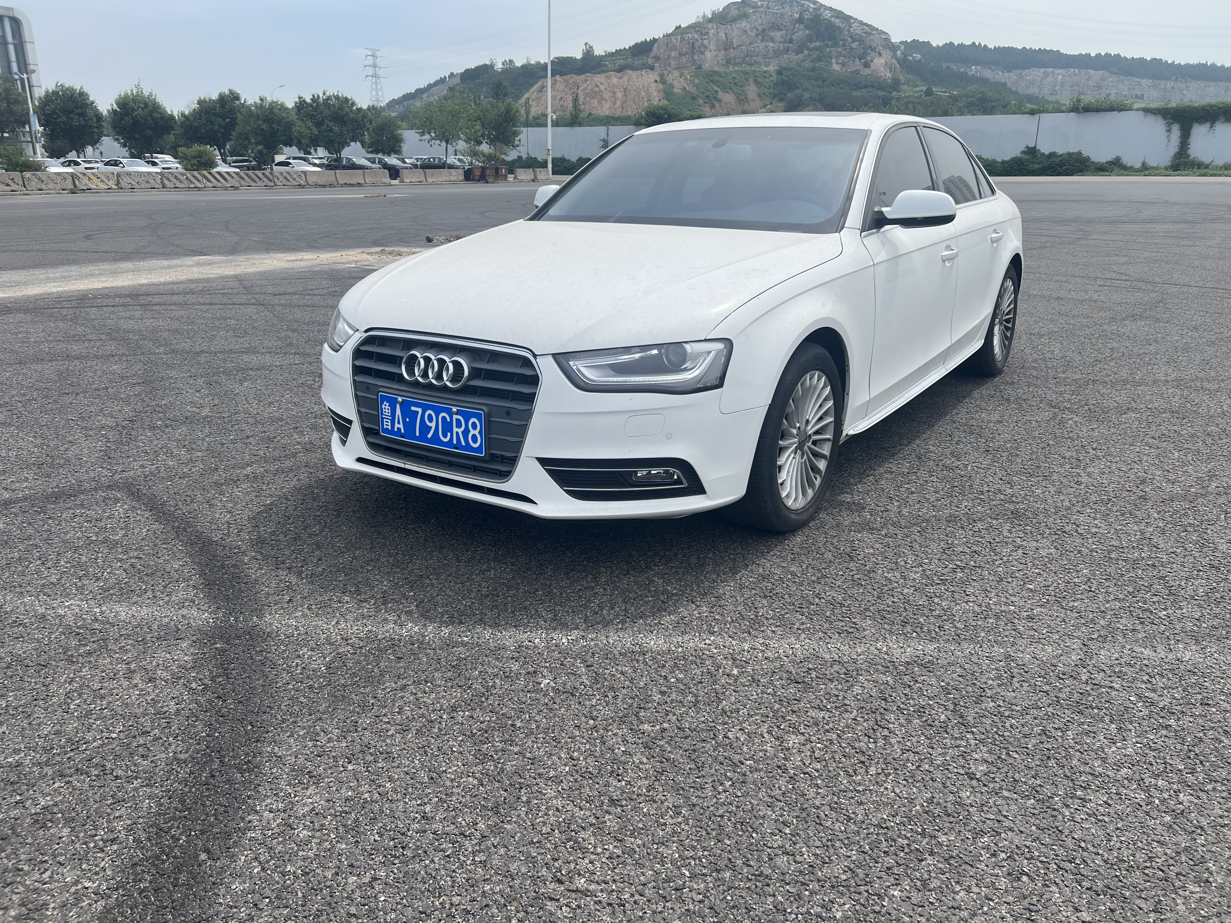 Audi A4L 2016 #2 Audi A4L 2016 car image #2