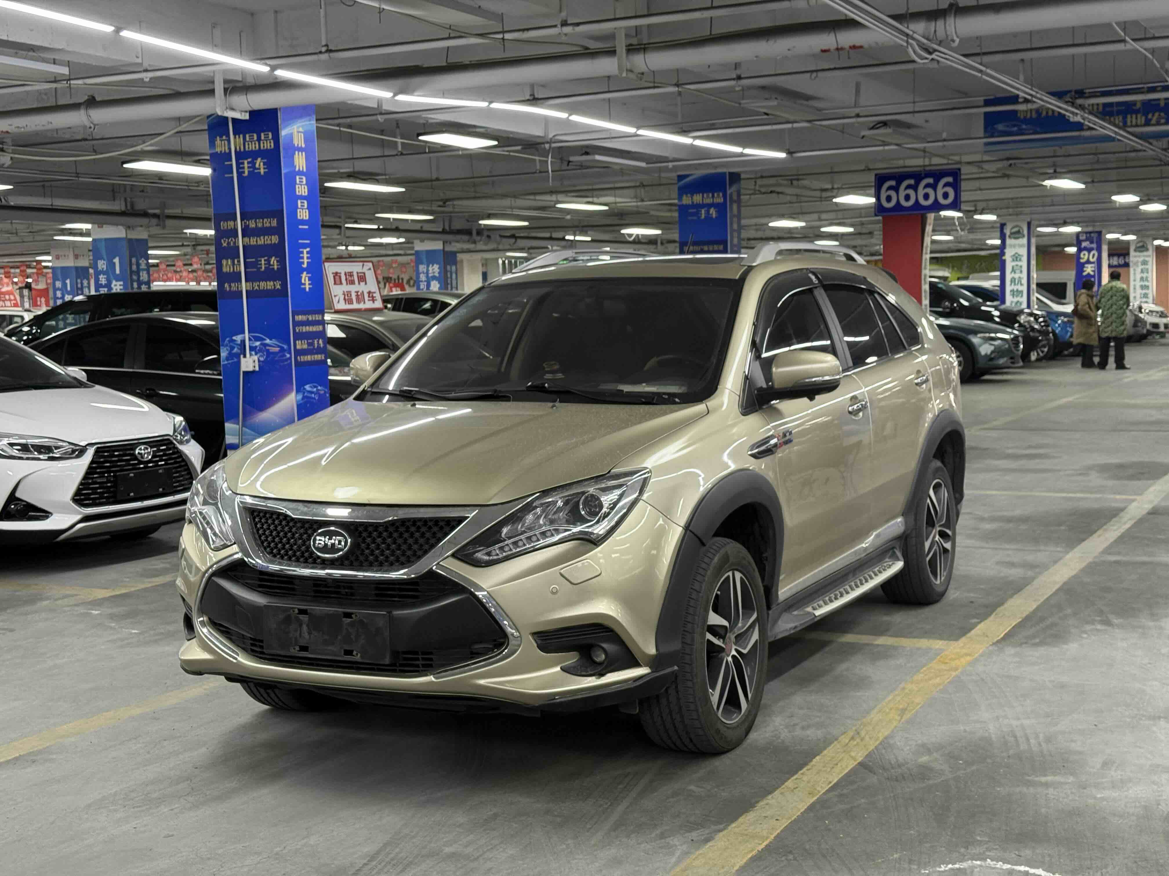 BYD Tang New Energy 2016 car image #2