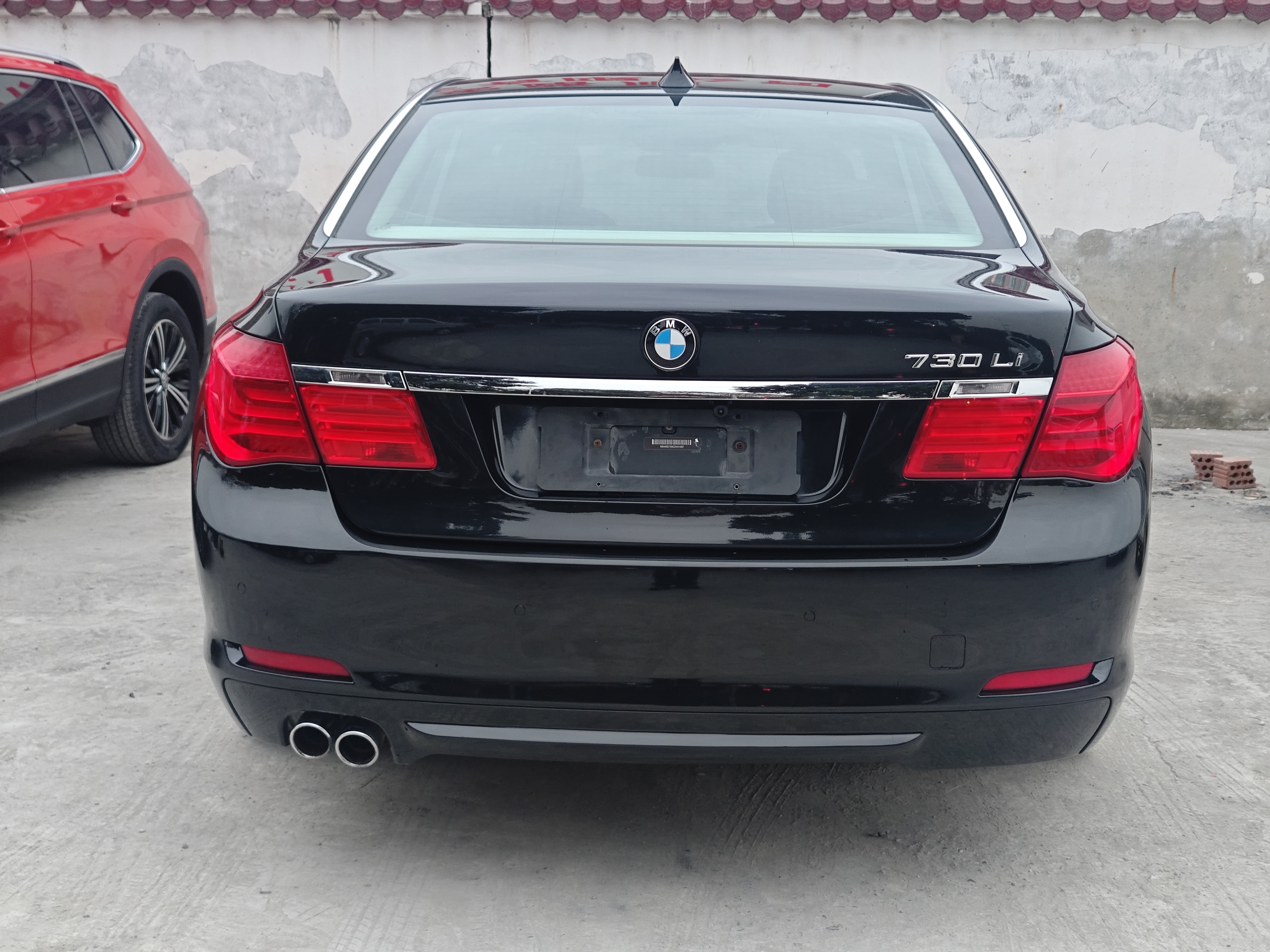 BMW 7 Series 2012 #2 BMW 7 Series 2012 car image #2