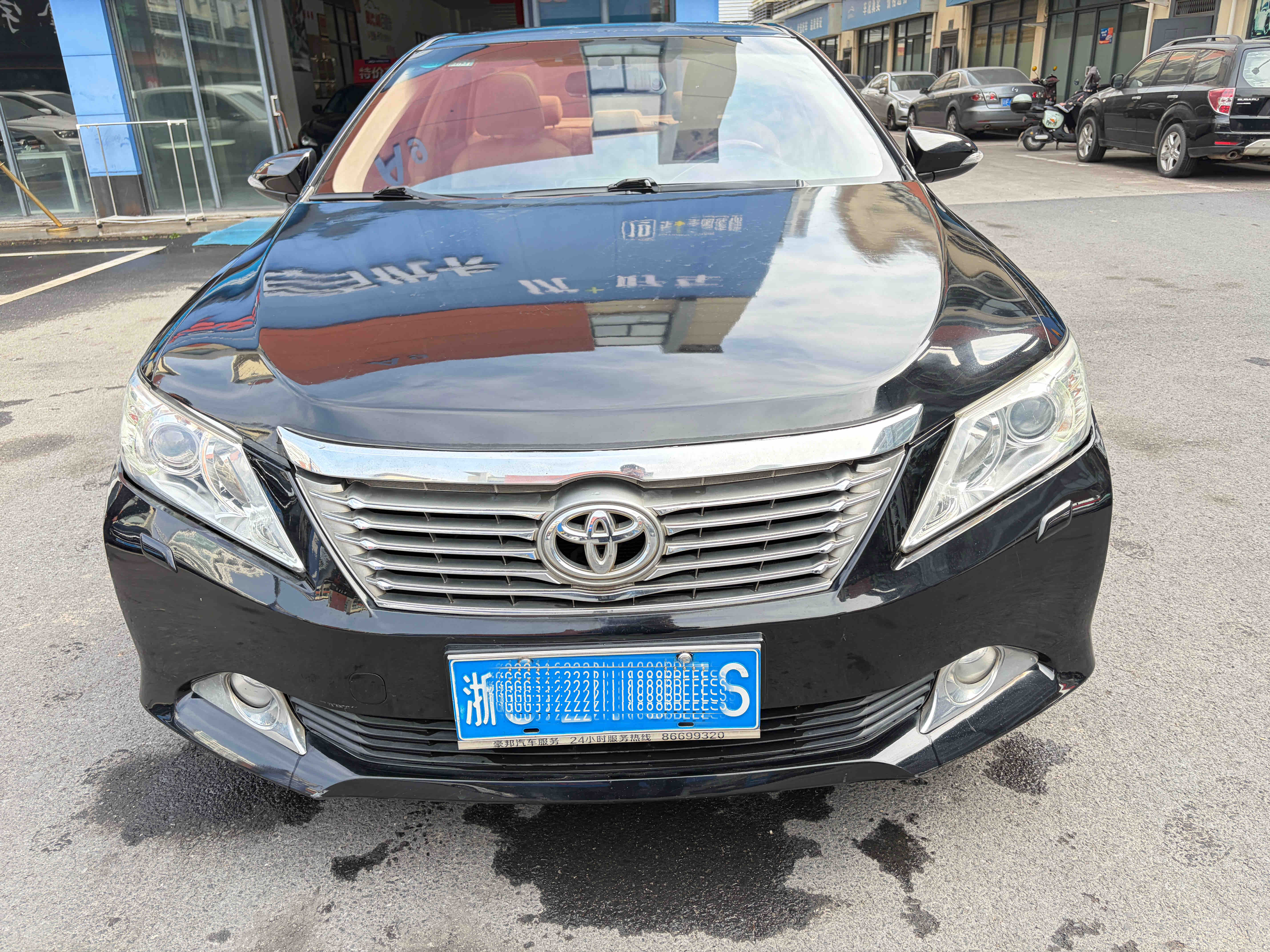 Toyota Camry 2012 immagine di auto #2