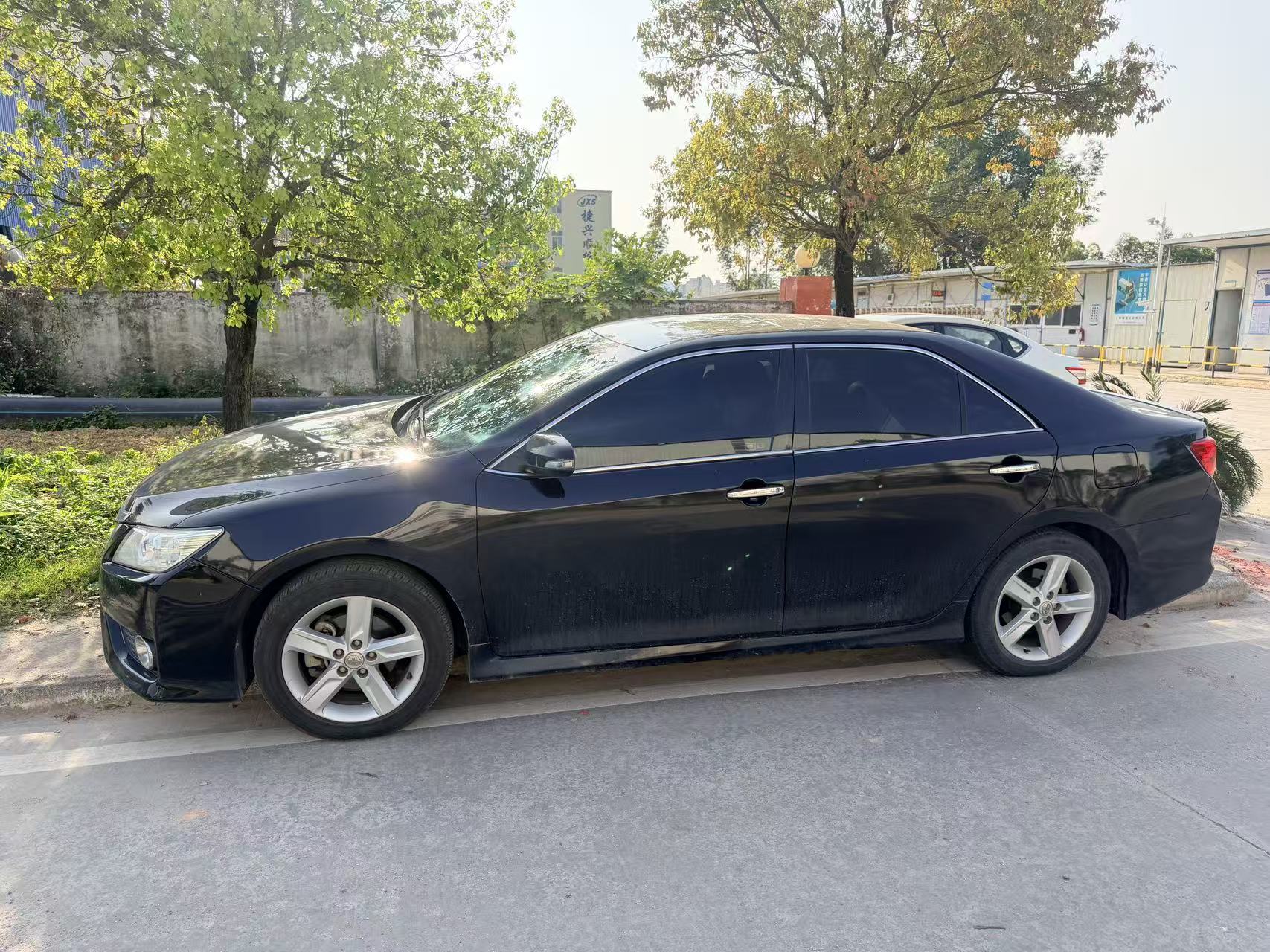 Toyota Camry 2014 immagine di auto #2