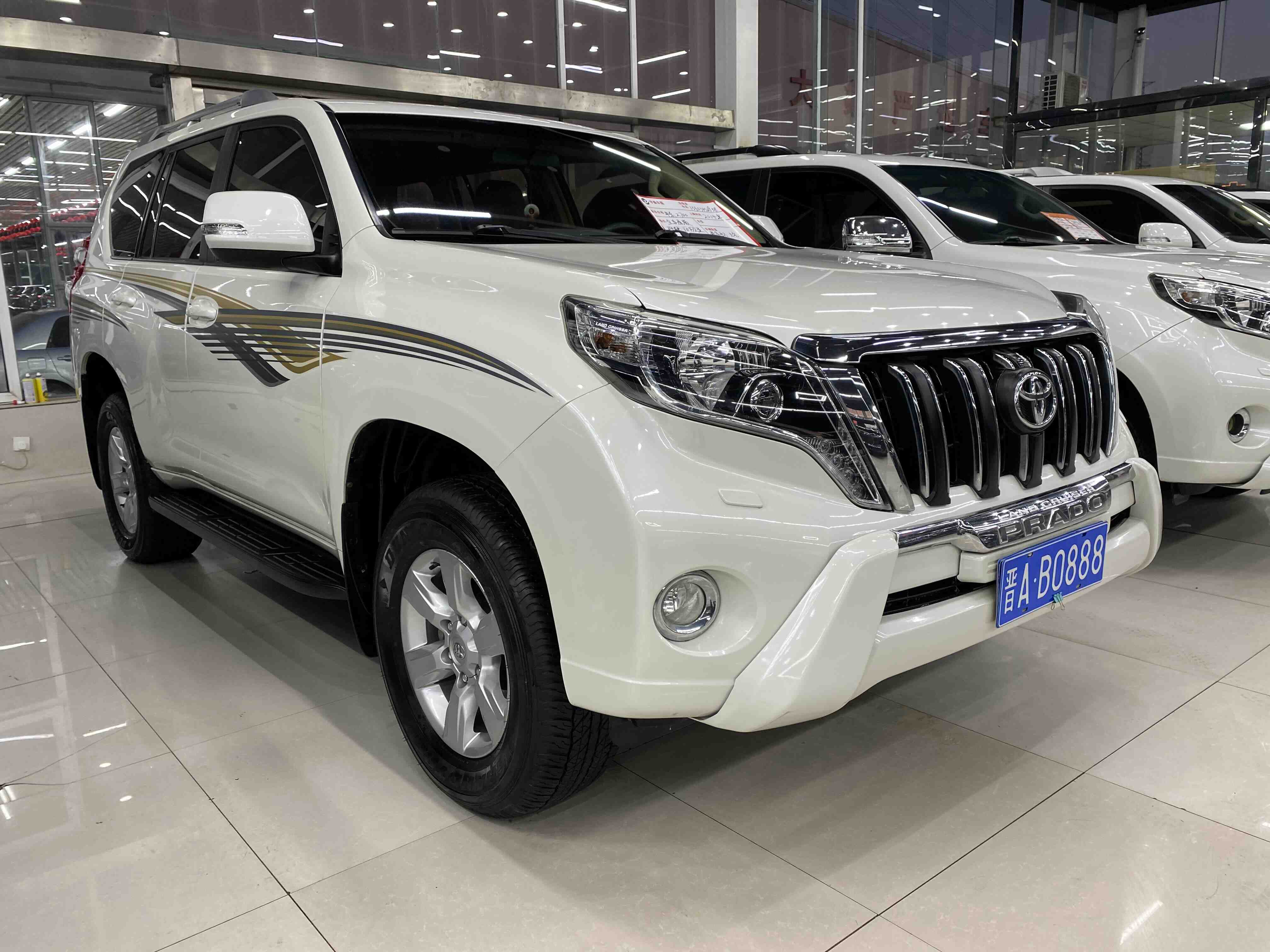 Toyota 2014 car image #2
