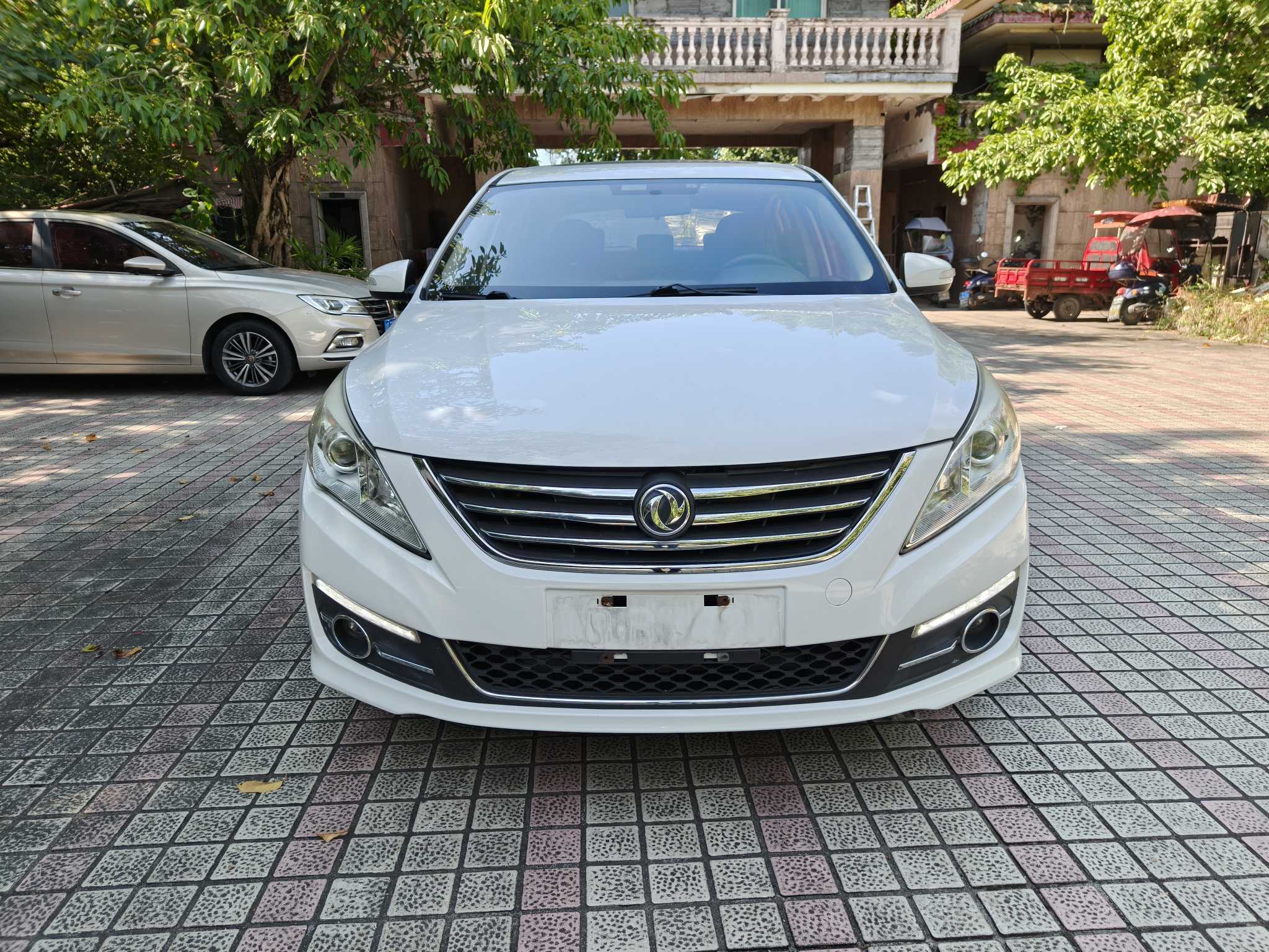 Forthing JOYEAR S50 2016 imagem de carro #2