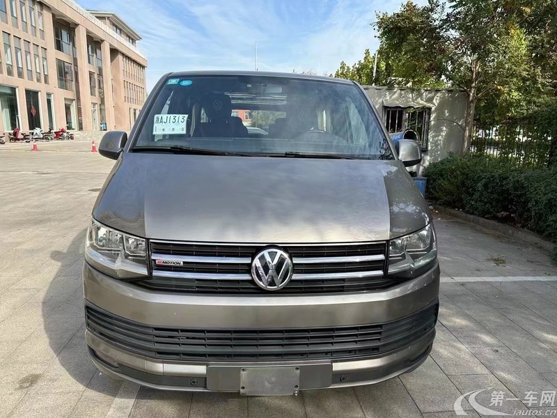 Volkswagen Caravelle 2017 immagine di auto #2