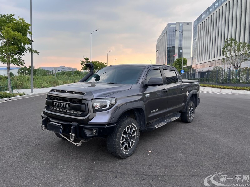 Toyota Tundra 2018 immagine di auto #2