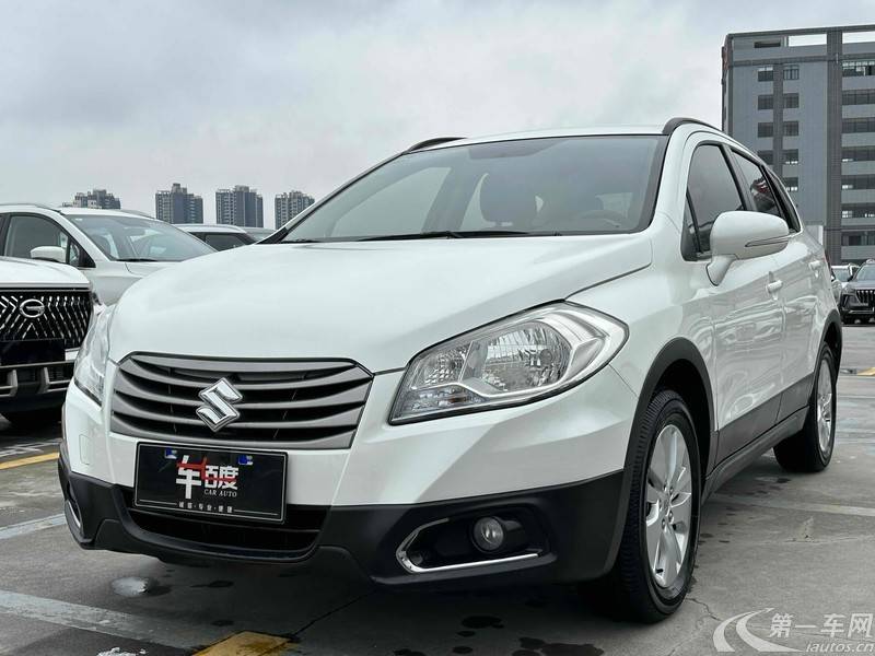 Suzuki S-Cross 2014 immagine di auto #2