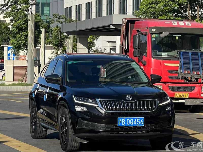 Skoda Kodiaq GT 2019 изображение автомобиля #2