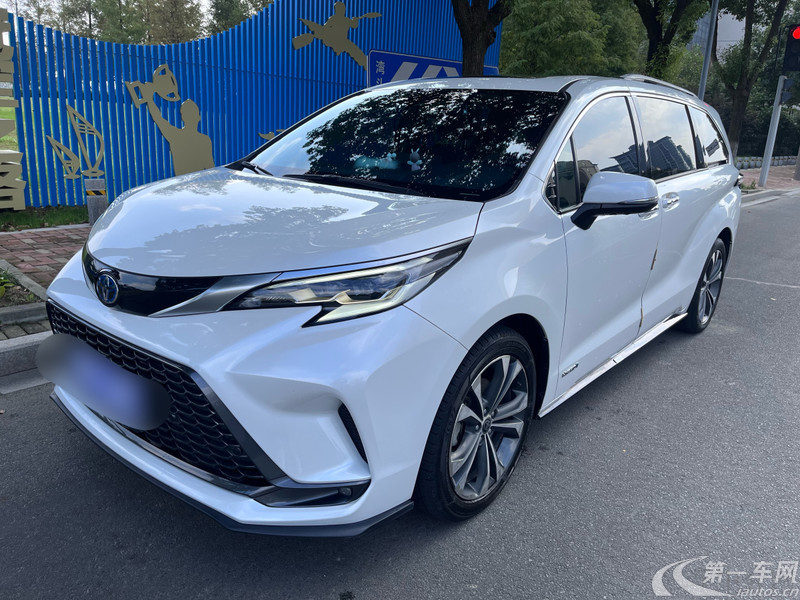 Toyota Granvia 2023 immagine di auto #2