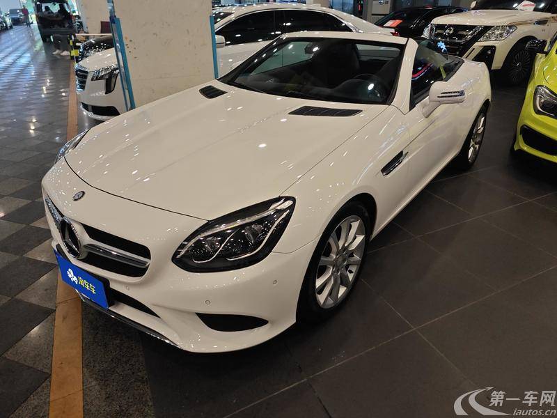 Mercedes-Benz SLC Class 2017 car image #2