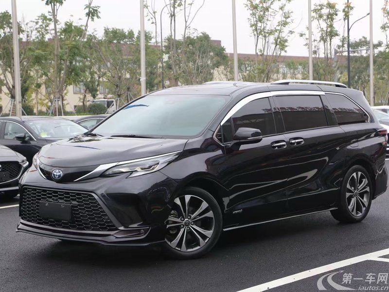 Toyota Granvia 2023 #2 Toyota Granvia 2023 car image #2