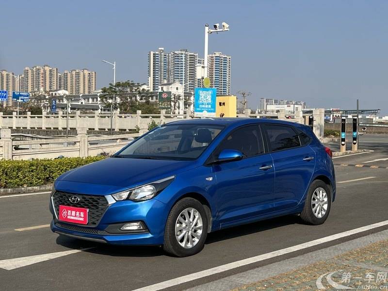 Hyundai Verna RV 2017 immagine di auto #2