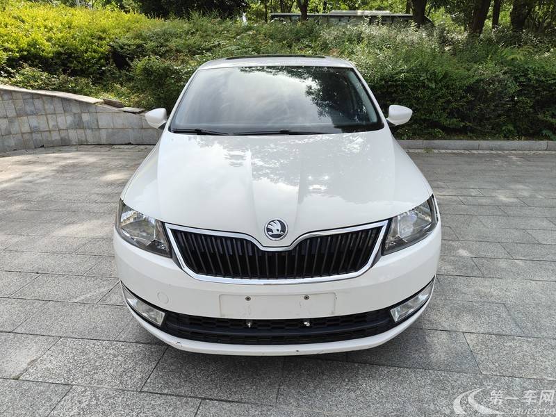 Skoda Rapid Spaceback 2016 immagine di auto #2