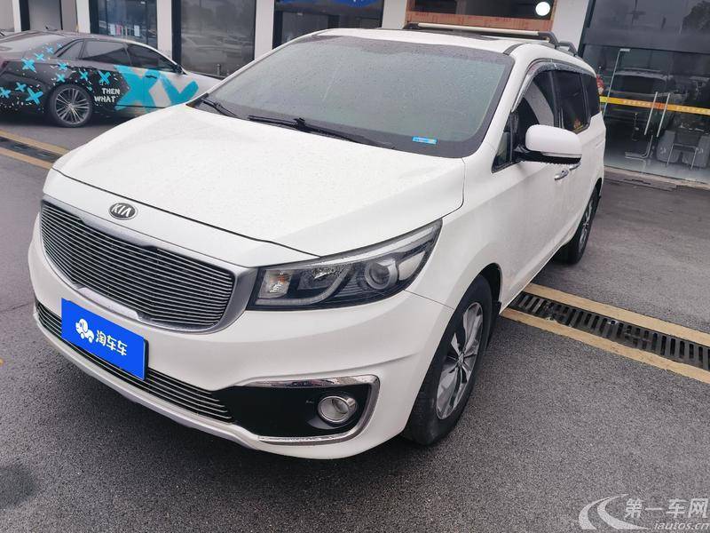 Kia Carnival 2016 immagine di auto #2