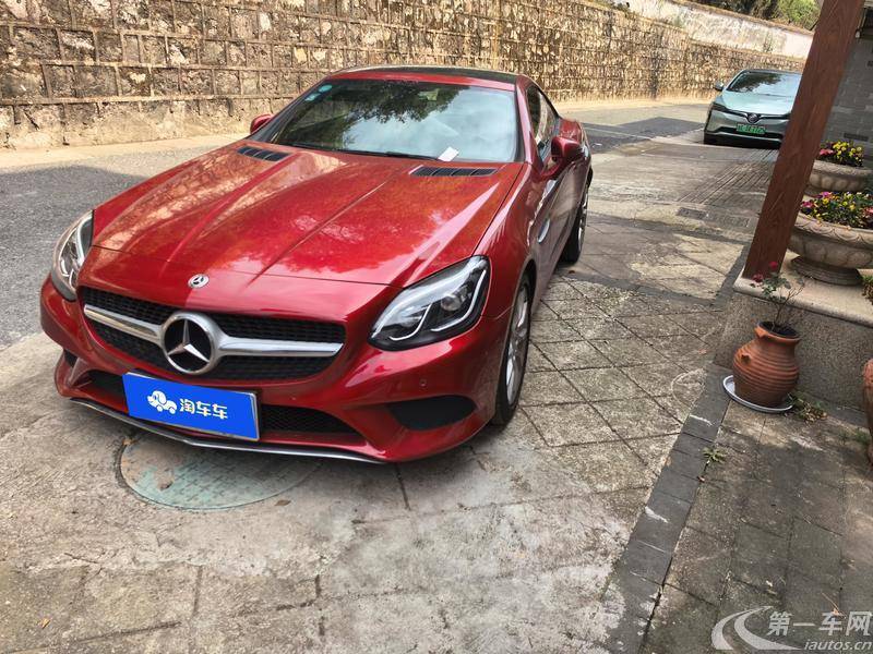 Mercedes-Benz SLC Class 2018 car image #2
