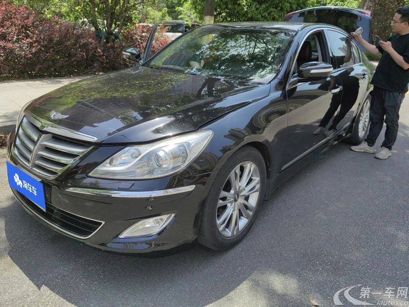 Hyundai Rohens 2014 car image #2