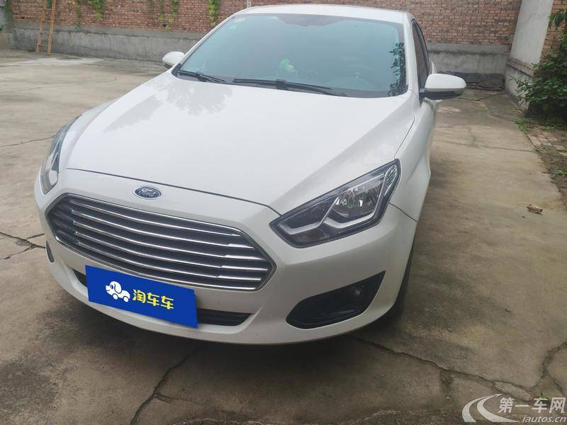 Ford Escort 2017 #2 Ford Escort 2017 immagine di auto #2