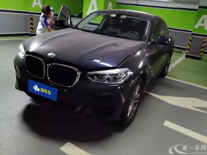 BMW X4 M40i 2024 #2 BMW X4 M40i 2024 car image #2