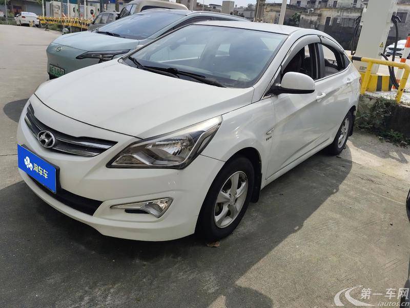 Hyundai Reina 2016 car image #2