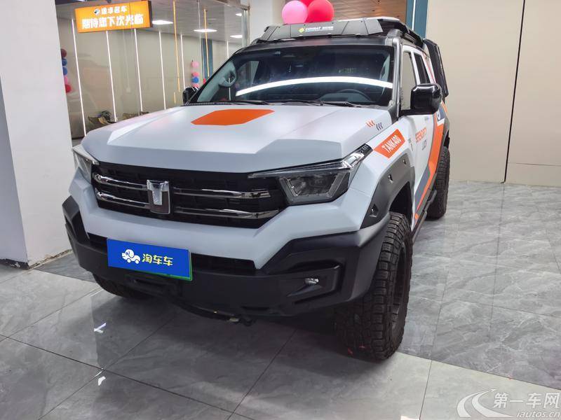 Tank 400 2023 car image #2