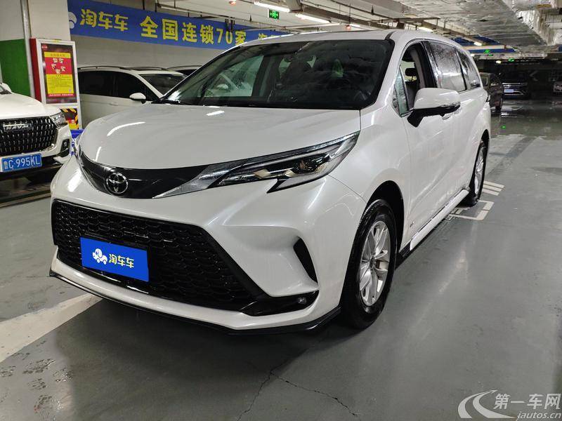 Toyota Granvia 2025 #2 Toyota Granvia 2025 car image #2