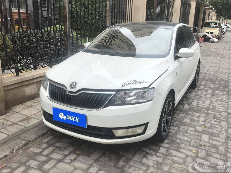 Skoda Rapid Spaceback 2016 car image #2