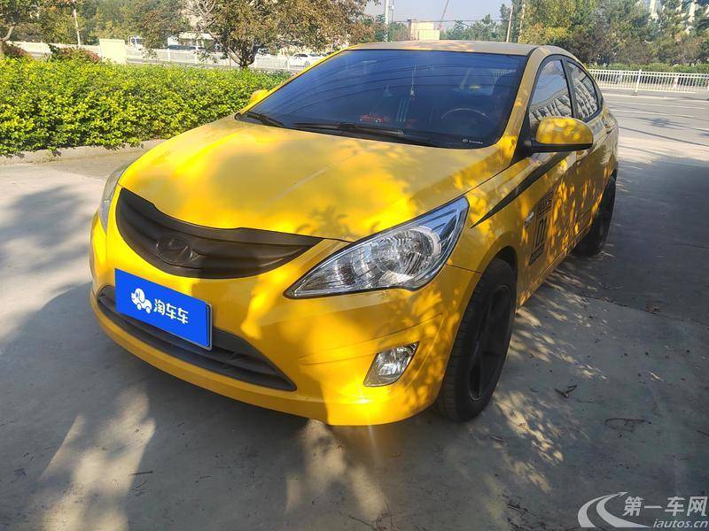 Hyundai Reina 2013 car image #2