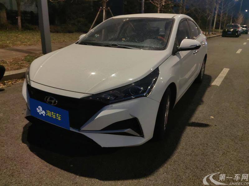 Hyundai Verna 2021 car image #2