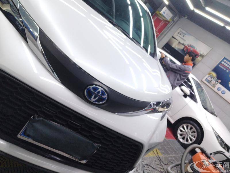 Toyota Granvia 2023 #2 Toyota Granvia 2023 car image #2