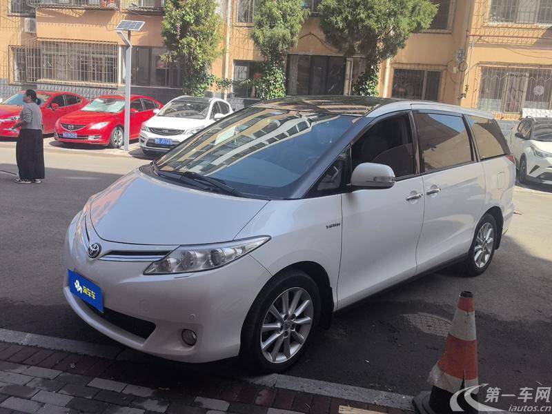 Toyota Previa 2012 car image #2