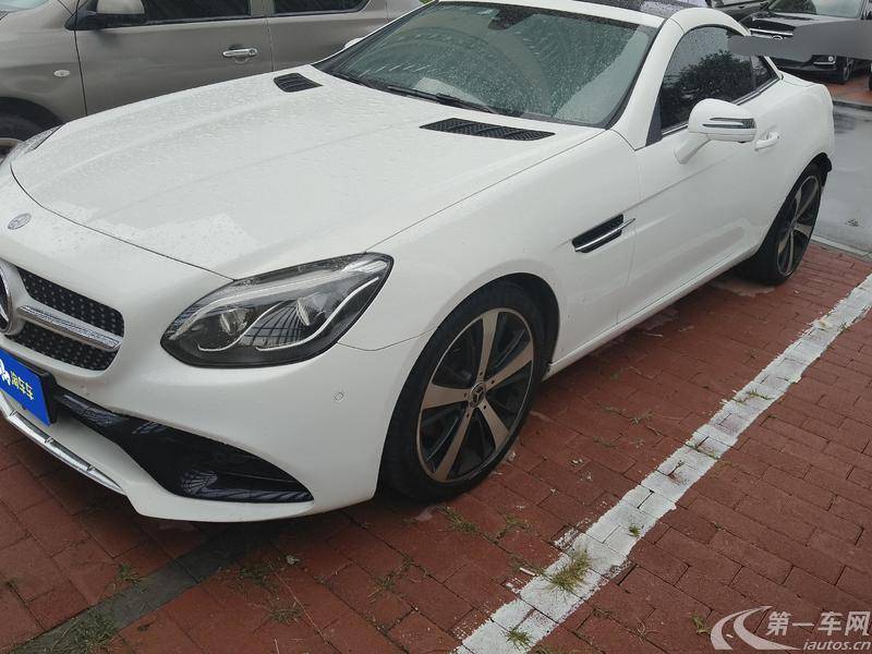 Mercedes-Benz SLC Class 2017 car image #2