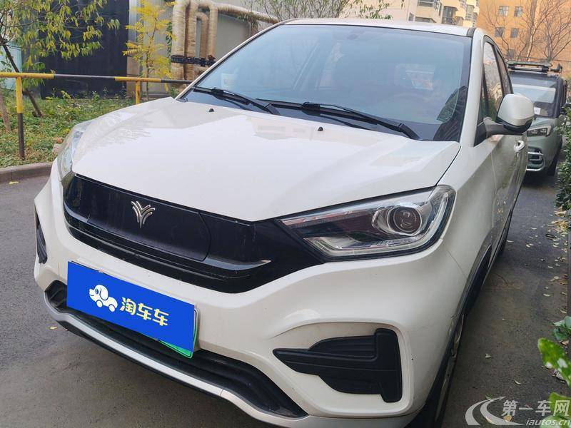 哪吒汽车 哪吒N01 2020 汽车图片 #2