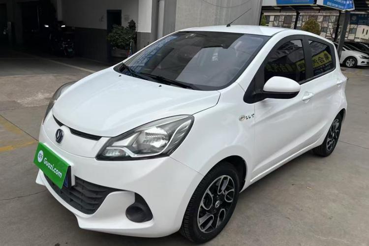 Changan BenBen 2018 صورة سيارة #2