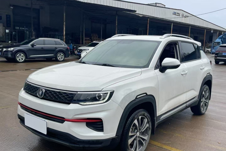 Changan CS35MAX 2021 car image #2