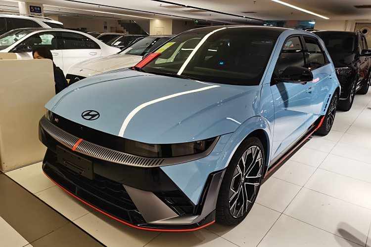 Hyundai IONIQ 5 N 2024 #2 Hyundai IONIQ 5 N 2024 car image #2