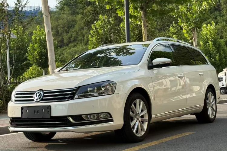 Volkswagen Magotan (Imported) 2014 car image #2